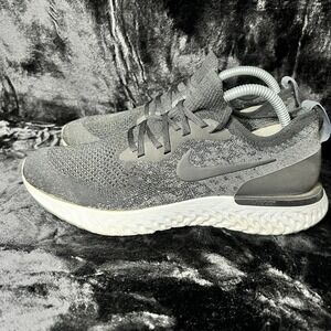 Nike Epic React Flyknit AQ0070-001 Women 10 Running Shoes Black Athletic Sneaker